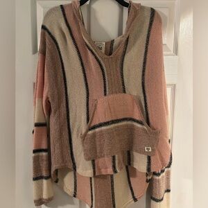 Billabong long sleeve knit shirt